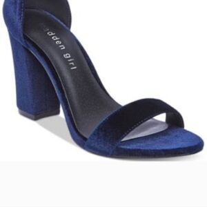 N Madden Girl Beella Navy Blue Velvet Block Heels (Only worn once)